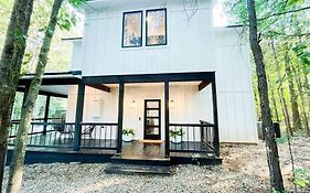 The Riser - Brand New Modern Cabin In Broken Bow